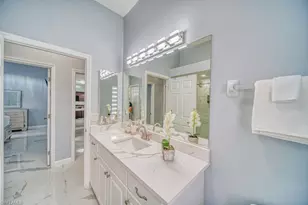 946 SE 23rd Pl, Cape Coral, FL 33990 - Photo 23