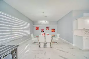 946 SE 23rd Pl, Cape Coral, FL 33990 - Photo 15
