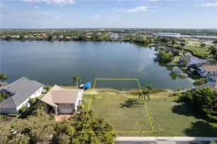 5090 Harborage Dr, Fort Myers, FL 33908 - Photo 1