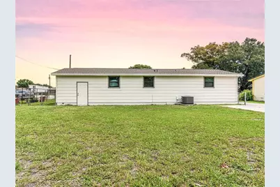 1028 Kentucky Ave, Clewiston, FL 33440 - Photo 25