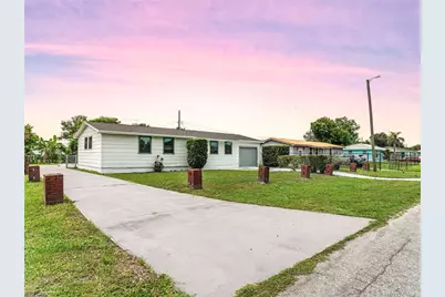 1028 Kentucky Ave, Clewiston, FL 33440 - Photo 3