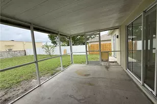 15603 Spring Line Ln, Fort Myers, FL 33905 - Photo 9