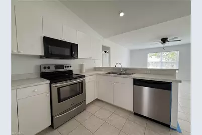 15603 Spring Line Ln, Fort Myers, FL 33905 - Photo 11