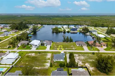 2221 NW 43rd Ave, Cape Coral, FL 33993 - Photo 3