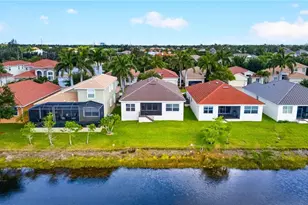 8613 Banyan Bay Blvd, Fort Myers, FL 33908 - Photo 5