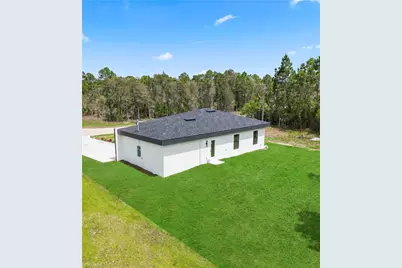 908 Capetown Ave, Lehigh Acres, FL 33974 - Photo 19