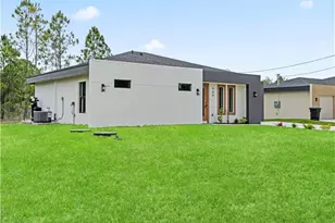 908 Capetown Ave, Lehigh Acres, FL 33974 - Photo 23