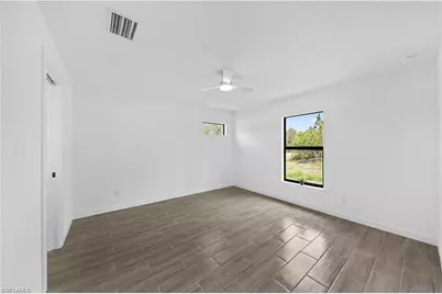 908 Capetown Ave, Lehigh Acres, FL 33974 - Photo 9