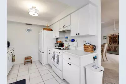 221 SE 10th Ter, Cape Coral, FL 33990 - Photo 19