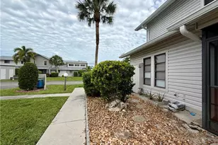 17020 Golfside Cir, Fort Myers, FL 33908 - Photo 31