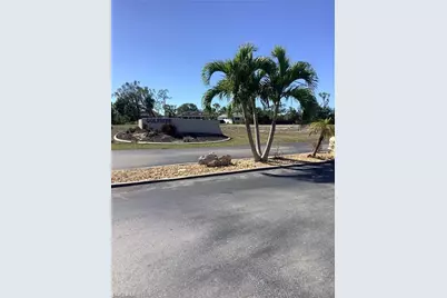 17020 Golfside Cir #104, Fort Myers, FL 33908 - Photo 3
