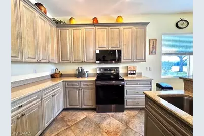2560 Keystone Lake Dr, Cape Coral, FL 33909 - Photo 15