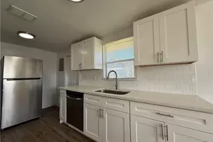 1154 Gamble St, Moore Haven, FL 33471 - Photo 5