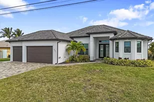 901 NW 33rd Pl, Cape Coral, FL 33993 - Photo 3