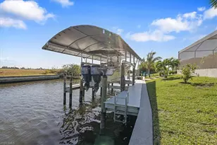 901 NW 33rd Pl, Cape Coral, FL 33993 - Photo 43