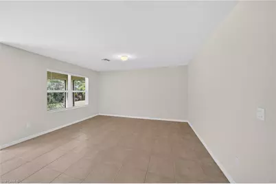 18546 Marlin Kite Ln, North Fort Myers, FL 33917 - Photo 5