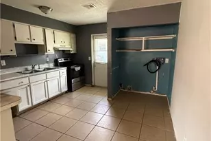 5456 Tenth Ave, Fort Myers, FL 33907 - Photo 3