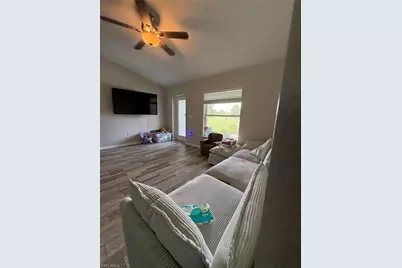 2872 Secretariat Dr, Labelle, FL 33935 - Photo 9