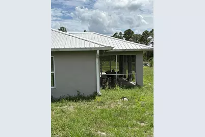 2872 Secretariat Dr, Labelle, FL 33935 - Photo 15