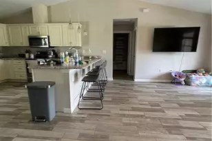2872 Secretariat Dr, Labelle, FL 33935 - Photo 11