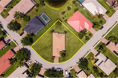 2466 Ashbury Cir, Cape Coral, FL 33991 - Photo 35