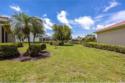2466 Ashbury Cir, Cape Coral, FL 33991 - Photo 29