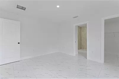 820 Lamar St E, Lehigh Acres, FL 33974 - Photo 7
