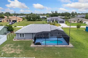 1212 SW 13th St, Cape Coral, FL 33991 - Photo 35
