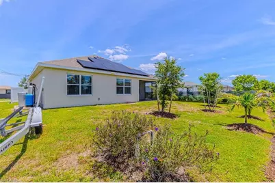 1806 NW 21st Ter, Cape Coral, FL 33993 - Photo 25