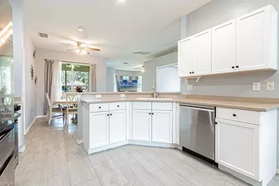 12822 Ivory Stone Loop, Fort Myers, FL 33913 - Photo 7