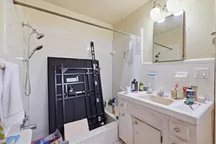 2124 Sunrise Blvd, Fort Myers, FL 33907 - Photo 11