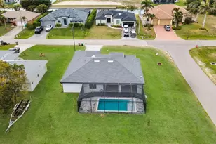 1201 SW 8th Pl, Cape Coral, FL 33991 - Photo 47