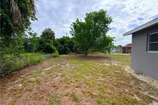 1759 Aquarius Ct, Fort Myers, FL 33916 - Photo 15