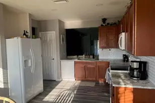 3420 Cancun Ct, Cape Coral, FL 33909 - Photo 5