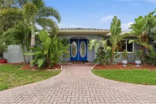 6114 Deer Run, Fort Myers, FL 33908 - Photo 5