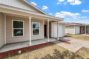 18303 Gibraltar Ln, Lehigh Acres, FL 33936 - Photo 3