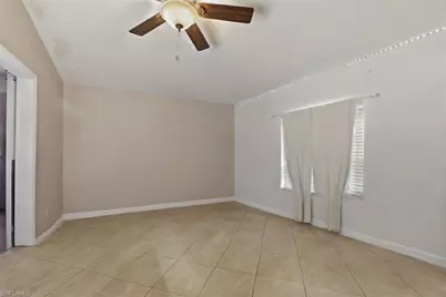 403 SW 28th Pl, Cape Coral, FL 33991 - Photo 11