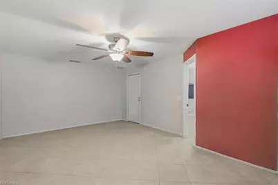 403 SW 28th Pl, Cape Coral, FL 33991 - Photo 9