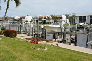 4229 SE 19th Pl, Cape Coral, FL 33904 - Photo 9