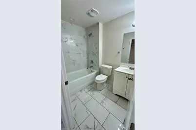 3305 SW 15th Pl, Cape Coral, FL 33914 - Photo 21