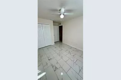 3305 SW 15th Pl, Cape Coral, FL 33914 - Photo 33