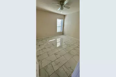 3305 SW 15th Pl, Cape Coral, FL 33914 - Photo 25