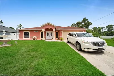 539 Summit Ave S, Lehigh Acres, FL 33974 - Photo 1