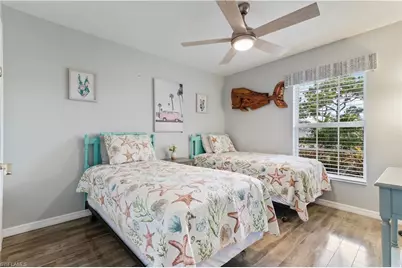 152 Nicholas Pkwy E, Cape Coral, FL 33990 - Photo 15