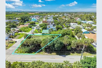27312 Buccaneer Dr, Bonita Springs, FL 34135 - Photo 9