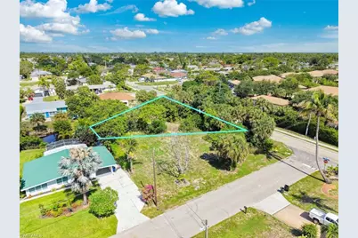 9101 Pennsylvania Ave, Bonita Springs, FL 34135 - Photo 13
