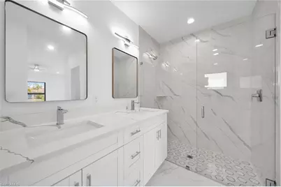 3721 NE 11th Pl, Cape Coral, FL 33909 - Photo 25