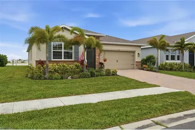 628 Parkshore Lake Ave, Cape Coral, FL 33993 - Photo 31