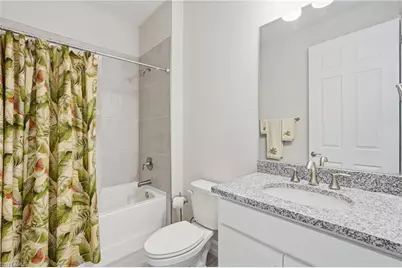 628 Parkshore Lake Ave, Cape Coral, FL 33993 - Photo 25