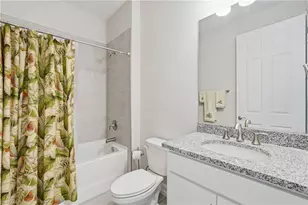 628 Parkshore Lk Ave, Cape Coral, FL 33993 - Photo 25